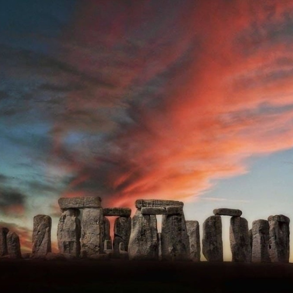 BRAND NEW MADDEN GIRL SANDALS  10M